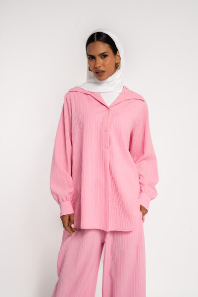 Waves Blouse with V-Neck and Cuffs