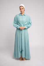 Linen dress with a cut in the middle - Image 4