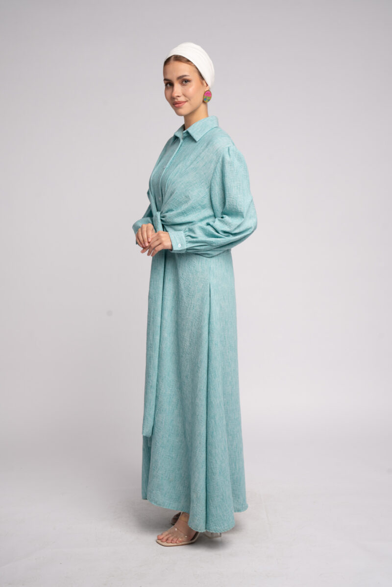 Linen dress with a cut in the middle - Image 2