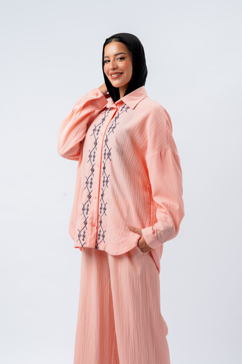 Blouse with embroidery on the chest - Image 5