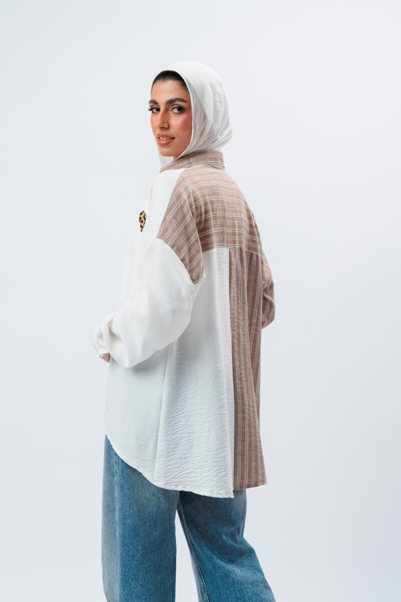 Heart-embroidered striped linen blouse - Image 2