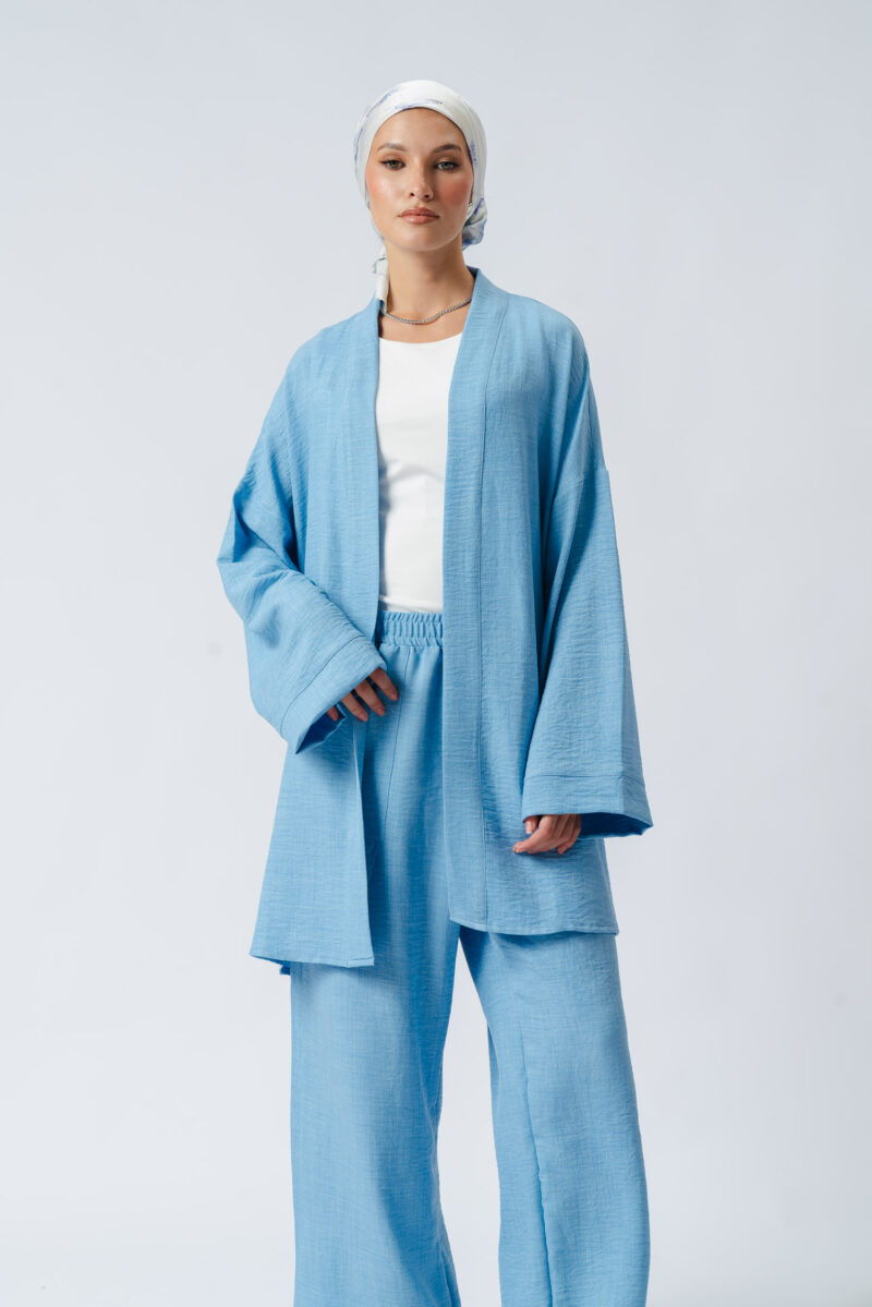 Linen set with belt and pants - Image 2