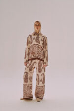 Printed set with pocket