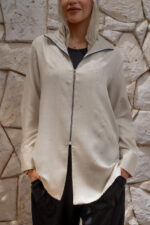 Linen Zip-Up Blouse with Double Pockets - Image 3