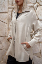 Linen Zip-Up Blouse with Double Pockets - Image 4